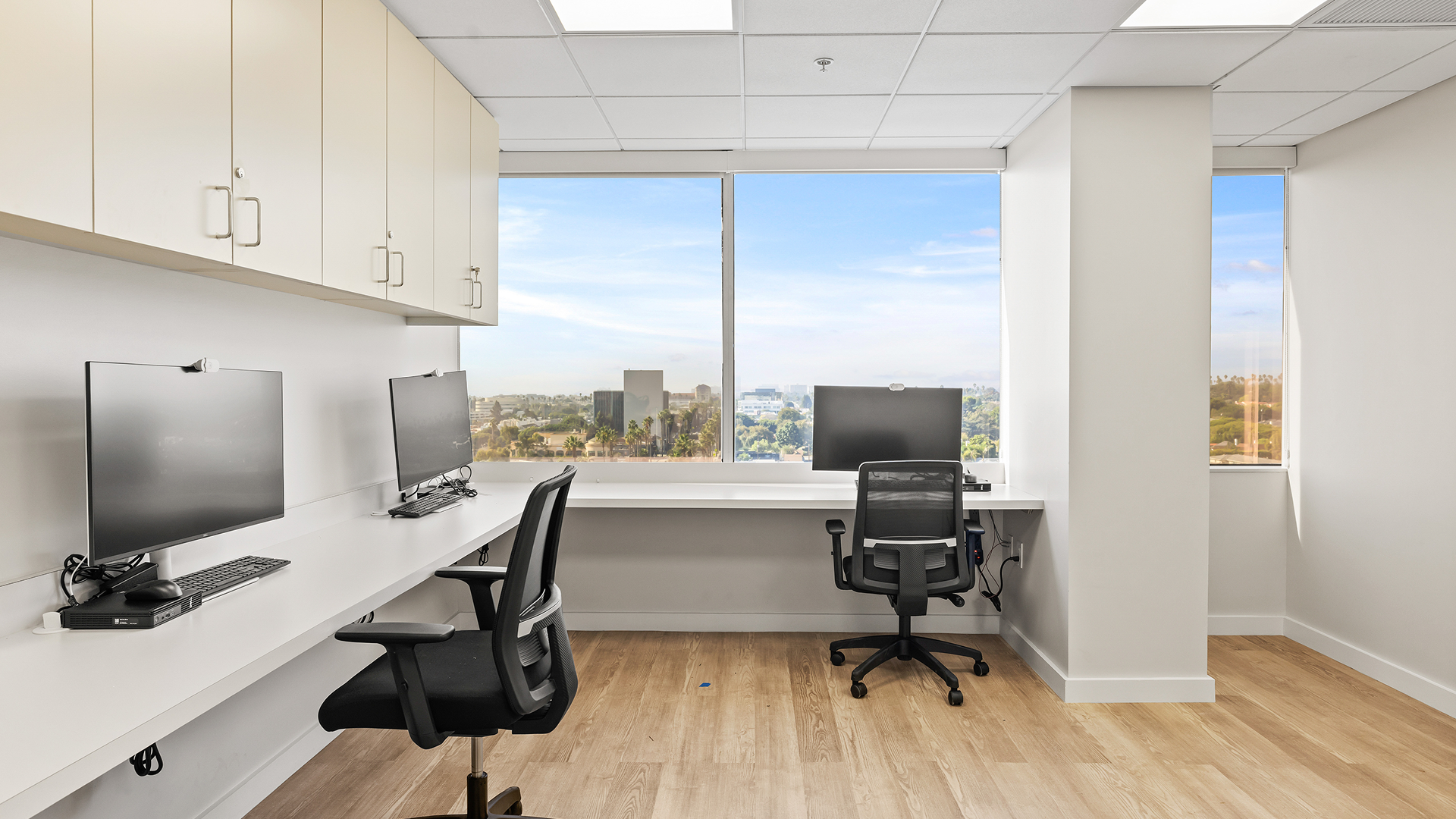 Sollis Health Santa Monica, CA High Res 2811 Wilshire Boulevard