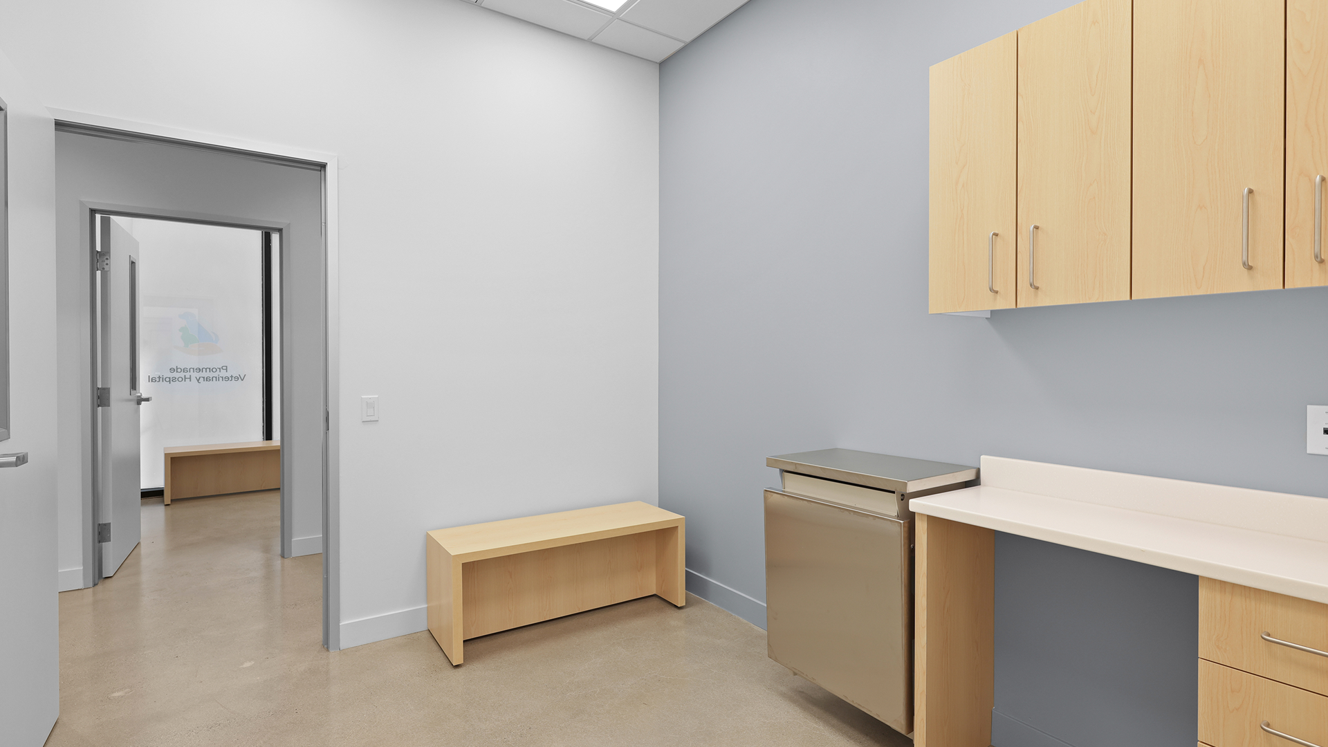 Promenade Animal Hospital – Long Beach High Res 3321 La Cienega Boulevard
